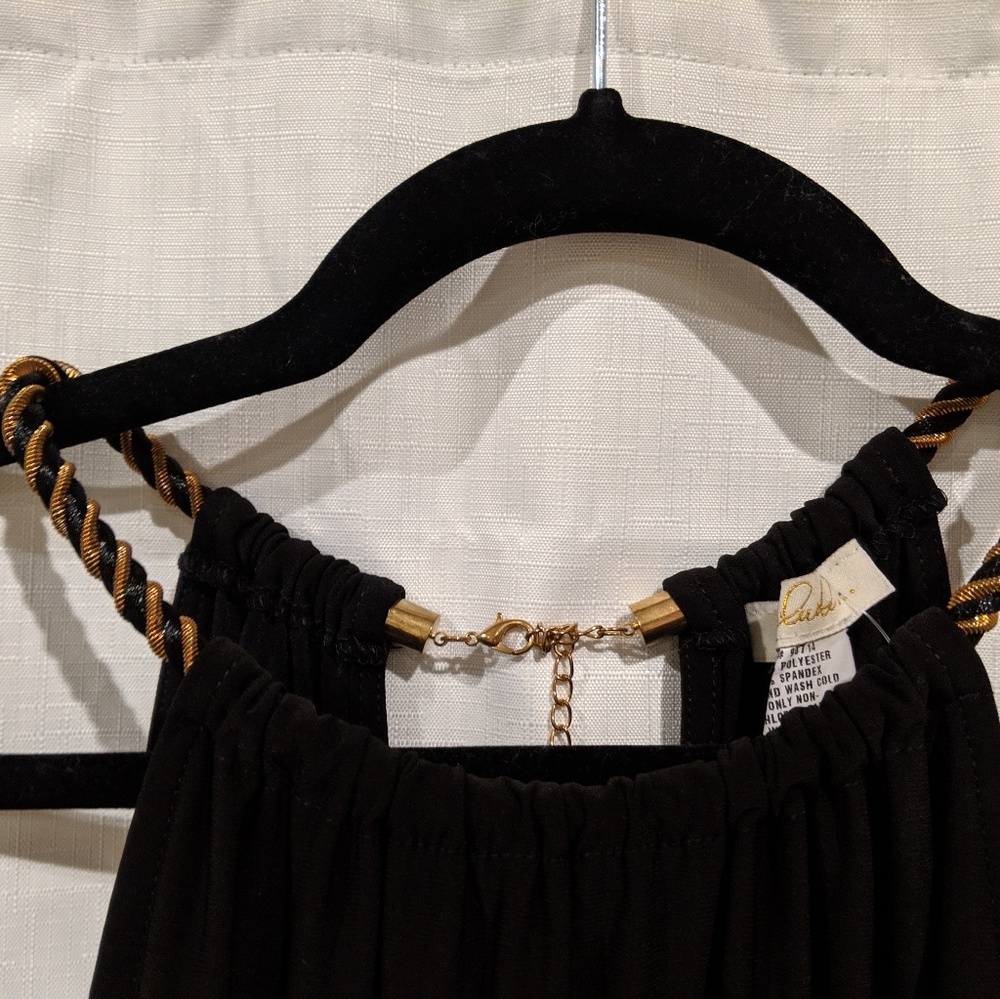 **SOLD** Semi-formal halter dress - Picture 2 of 2